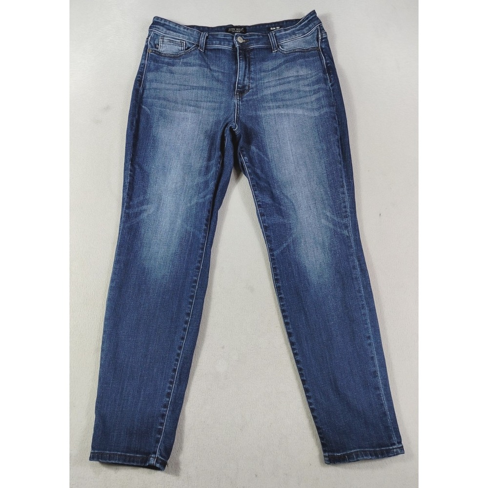 Judy Blue Jeans Women's Juniors 15/32 Blue Medium Wash Mid Rise Tapered Stretch